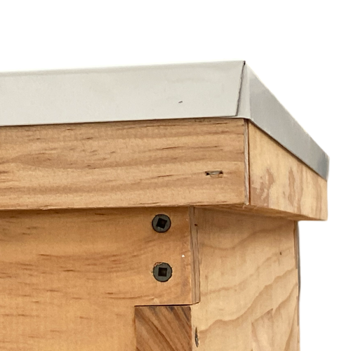 Telescopic Beehive Lid - Hot Wax Dipped