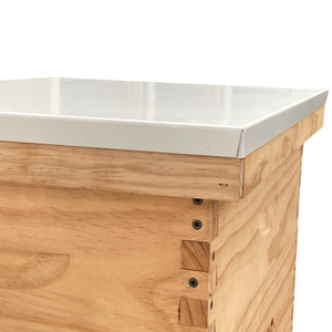 Telescopic Beehive Lid - Hot Wax Dipped
